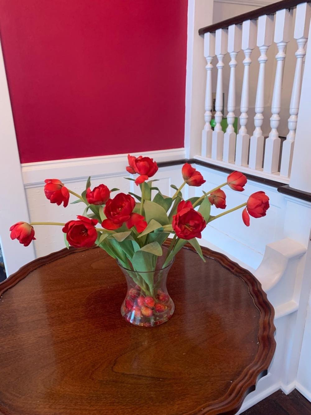 Red Tulip Bouquet in Clear Glass Vase by